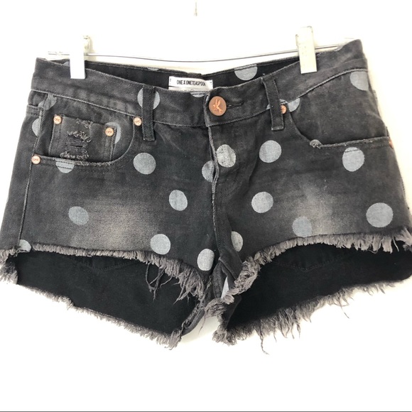 ONE X ONE TEASPOON BONITA black jean shorts 27. - Picture 2 of 8